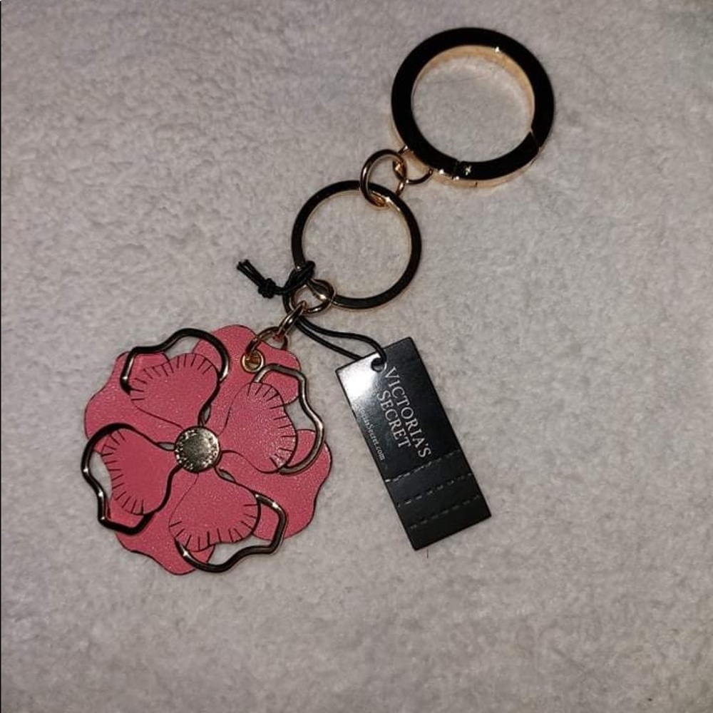 Victoria Secret Keychain New - Picture 2 of 4